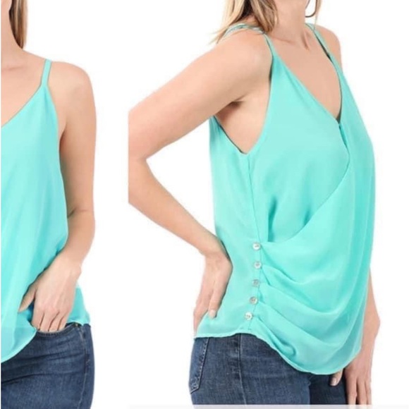 NWT•L-XL•MINT TO BE CHIFFON BUTTON ACCENT SWING TOP• - Picture 3 of 10